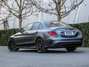 2017A(y)MG C 43 4MATIC ؄e 45