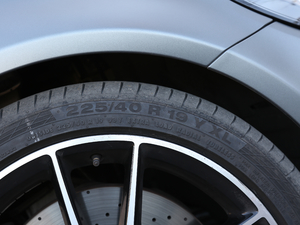 2017AMG C 43 4MATIC ؄e ݆̥ߴ