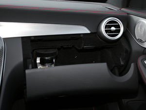 2017AMG C 43 4MATIC ؄e 