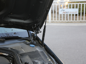 2017A(y)MG C 43 4MATIC ؄e 