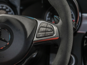 2017A(y)MG C 63 п؅^(q)