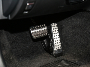 2017AMG C 63 п؅^(q)