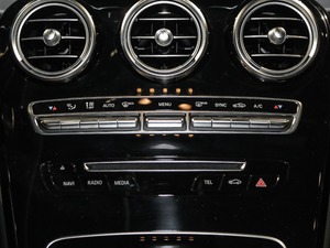 2017AMG C 63 {(dio){(dio)(ji)