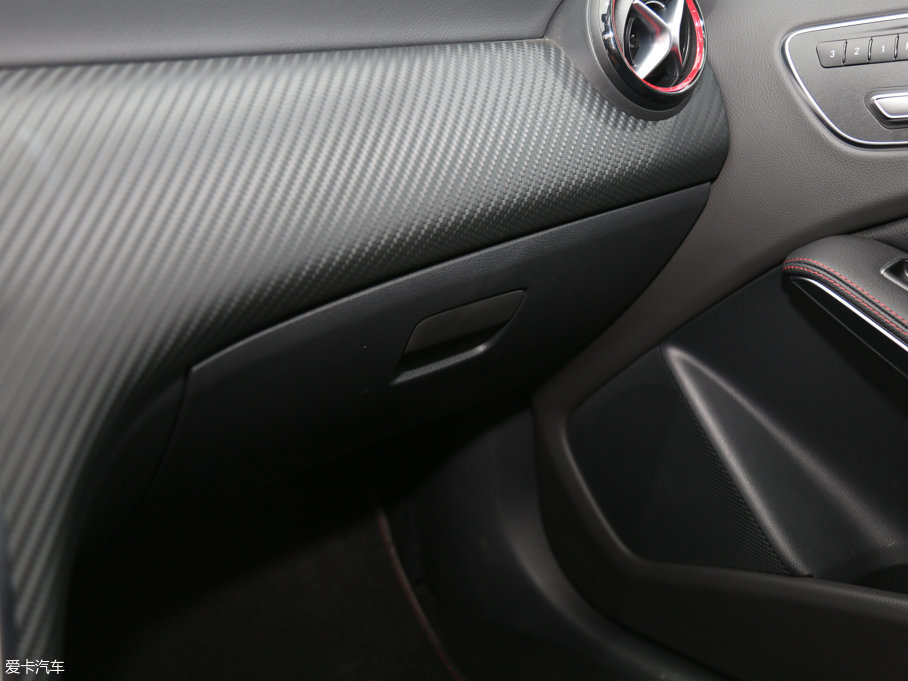 2017YAAMG(M) AMG A 45 4MATIC