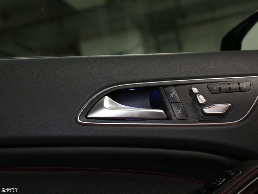 2017YAAMG(M) AMG A 45 4MATIC