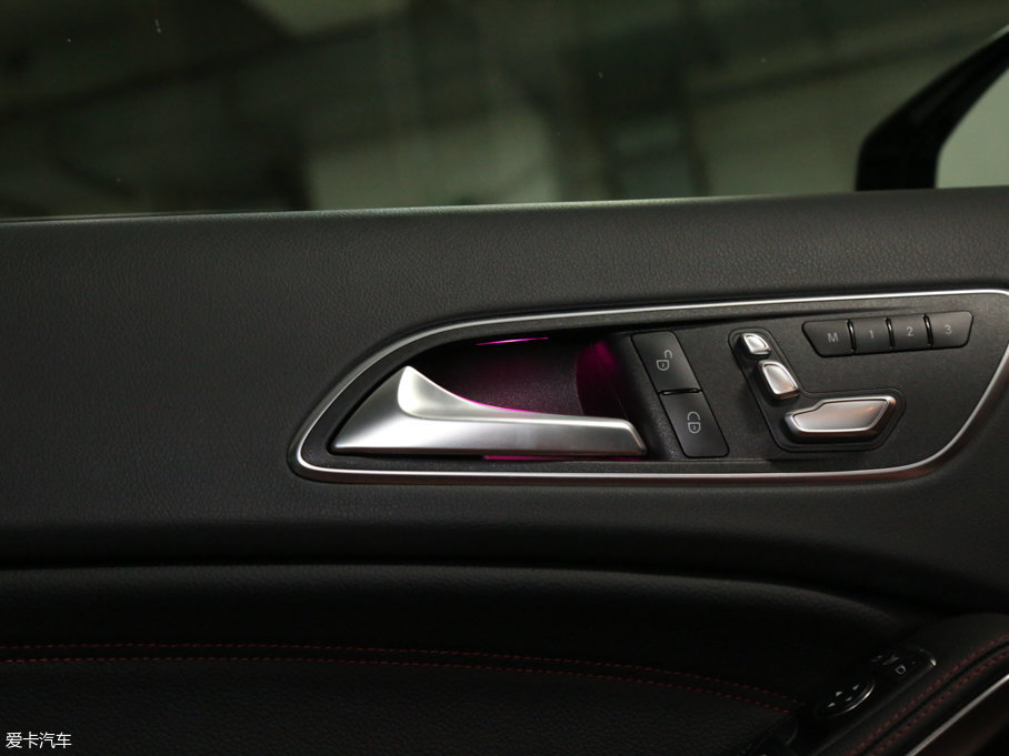 2017YA(j)AMG(M(jn)) AMG A 45 4MATIC