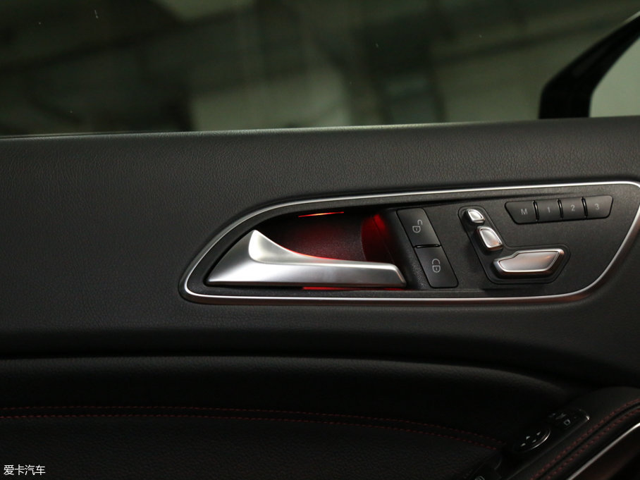 2017YAAMG(M) AMG A 45 4MATIC