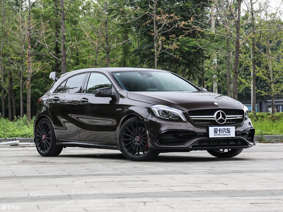 2017YAAMG(M) AMG A 45 4MATIC