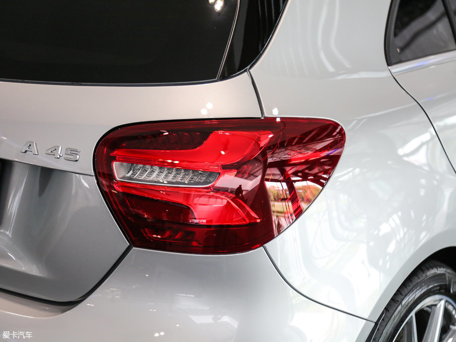 2017YAAMG(M) Ŀ AMG A 45 4MATIC