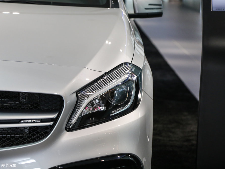 2017YAAMG(M) Ŀ AMG A 45 4MATIC