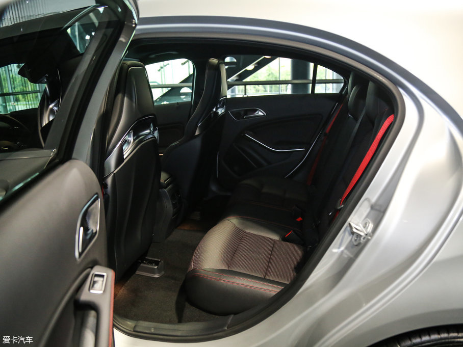 2017YAAMG(M) Ŀ AMG A 45 4MATIC