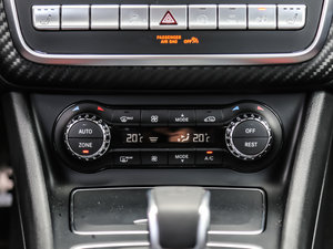 2017AMG A 45 4MATIC {{