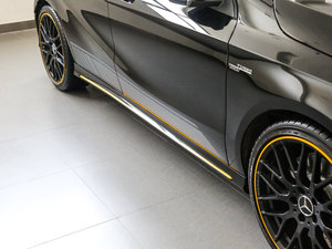 2017AMG A 45 4MATIC ҹ ^