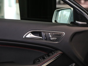 2017Ŀ AMG A 45 4MATIC g