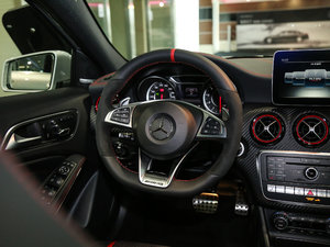 2017Ŀ AMG A 45 4MATIC P