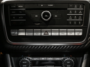 2017Ŀ AMG A 45 4MATIC п؅^(q)