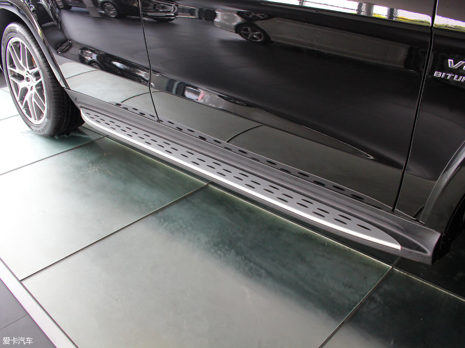 2017YGLSAMG AMG GLS 63 4MATIC