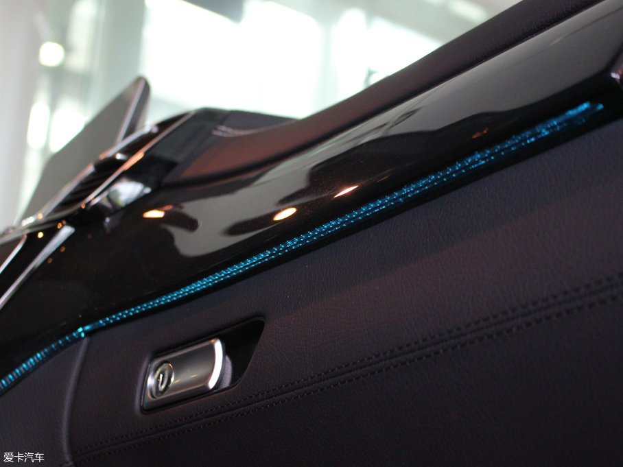 2017YGLSAMG AMG GLS 63 4MATIC