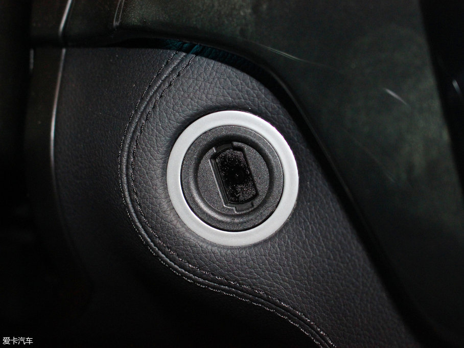 2017YGLSAMG AMG GLS 63 4MATIC