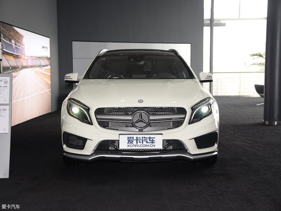 2017YGLAAMG AMG GLA 45 4MATIC