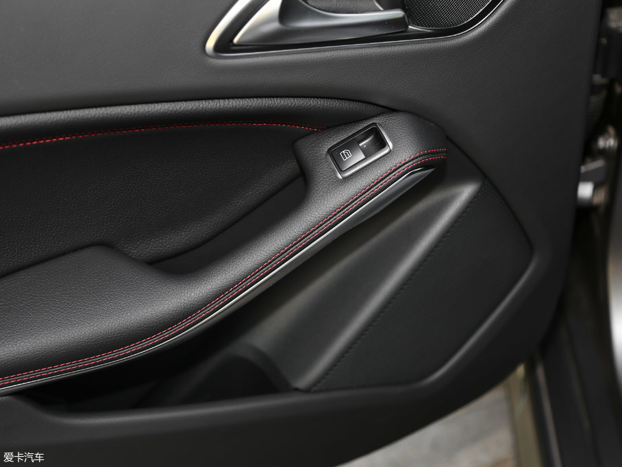 2018��YGLA��(j��)AMG AMG GLA 45 4MATIC