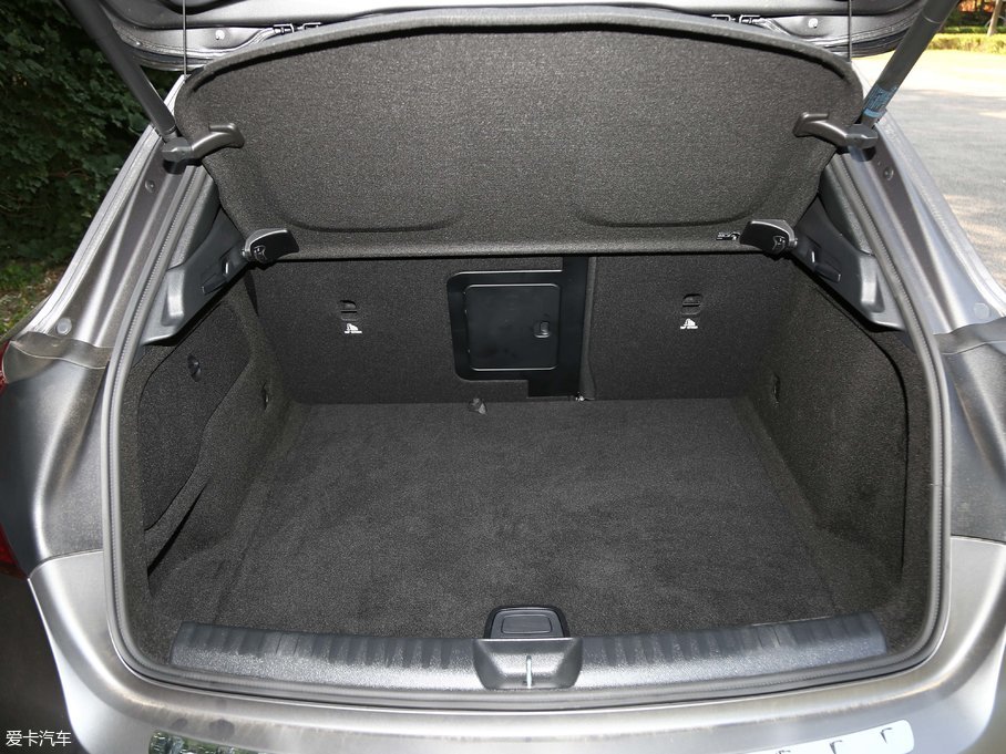 2018YGLAAMG AMG GLA 45 4MATIC