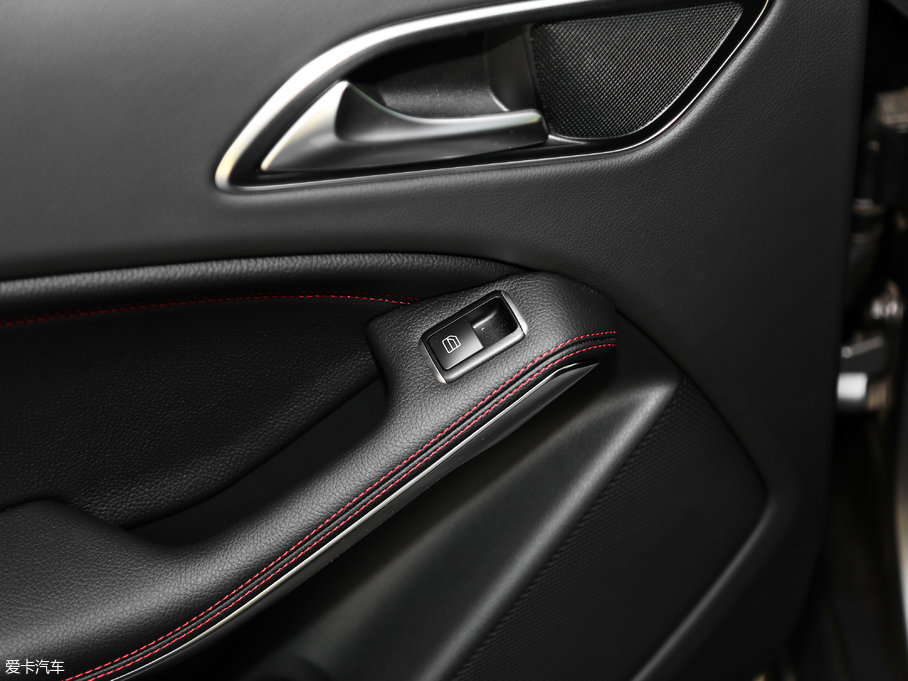 2018YGLAAMG AMG GLA 45 4MATIC