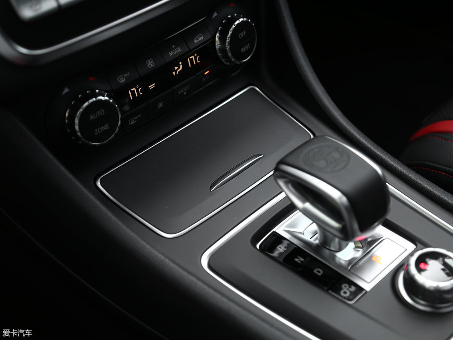 2018YGLAAMG AMG GLA 45 4MATIC