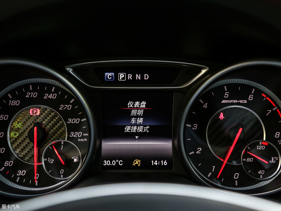 2018YGLA(j)AMG AMG GLA 45 4MATIC