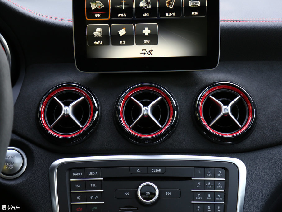 2018YGLA(j)AMG AMG GLA 45 4MATIC