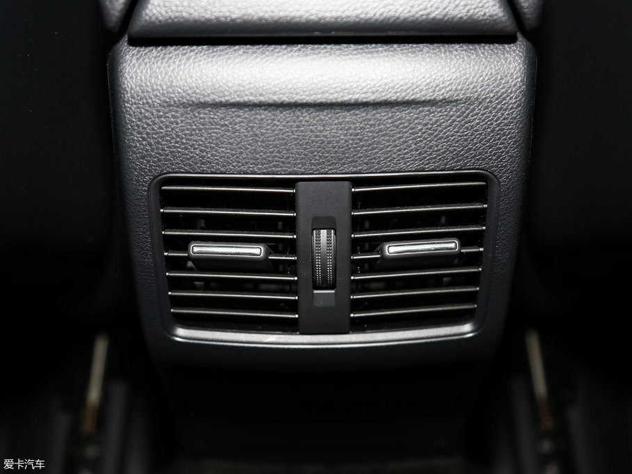 2018YGLAAMG AMG GLA 45 4MATIC