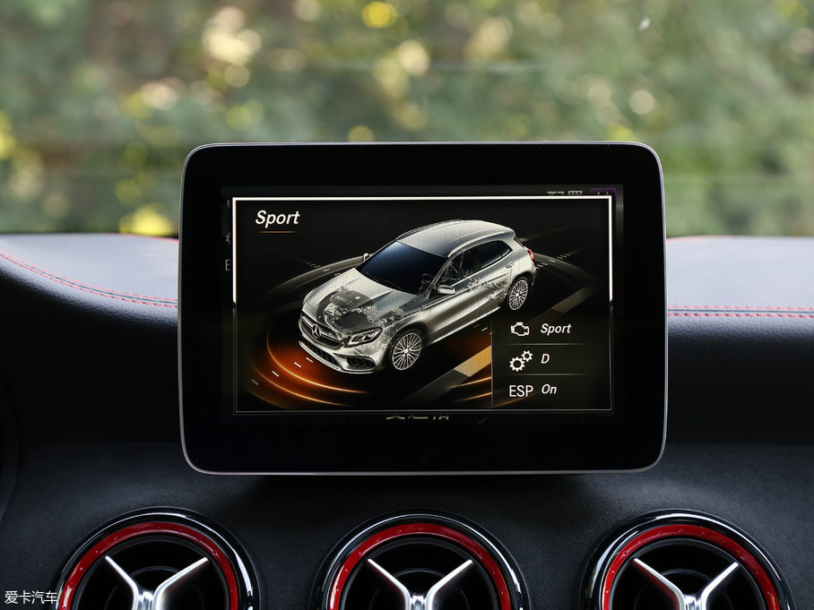 2018YGLA(j)AMG AMG GLA 45 4MATIC