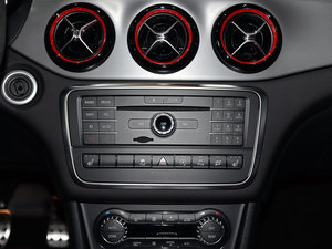 2017A(y)MG GLA 45 4MATIC {(dio)(ji)