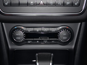 2017A(y)MG GLA 45 4MATIC {(dio){(dio)(ji)