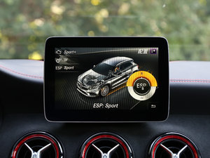 2018AMG GLA 45 4MATIC п؅^(q)