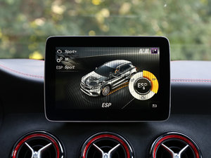 2018AMG GLA 45 4MATIC п؅^(q)