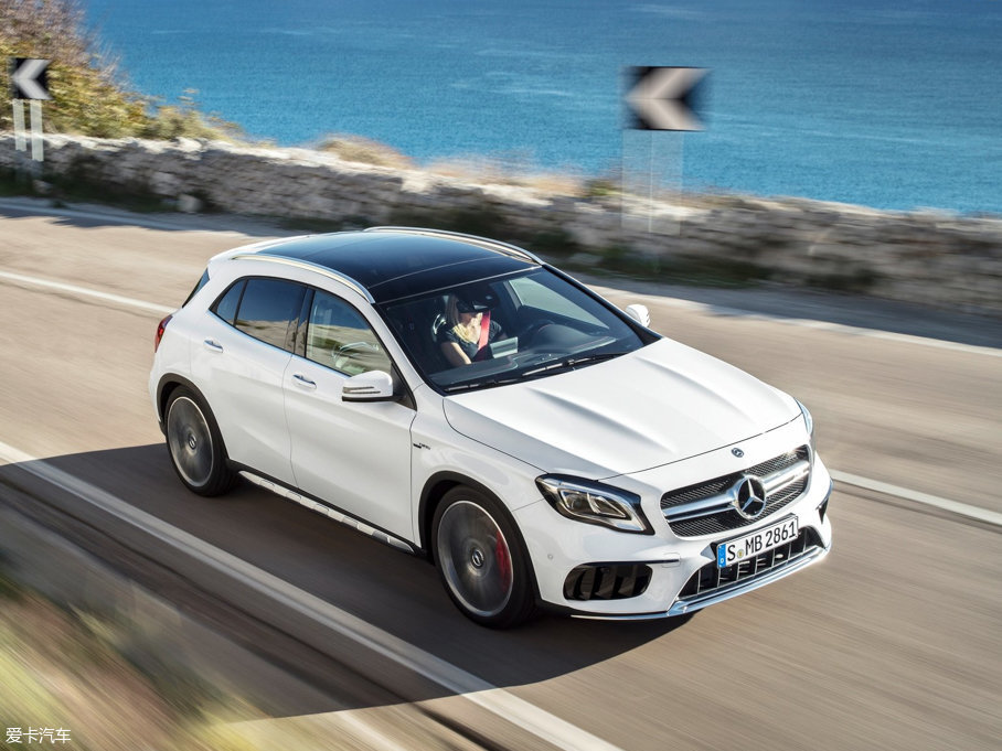 2018YGLA(j)AMG AMG GLA 45 4MATIC