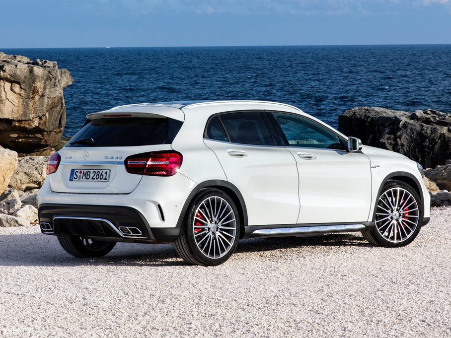 2018YGLAAMG AMG GLA 45 4MATIC