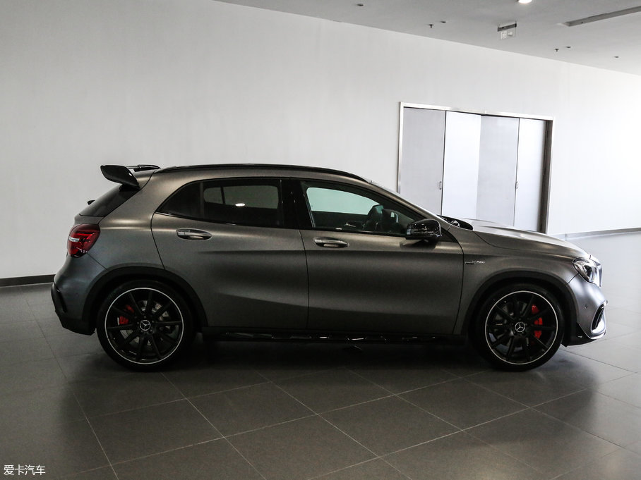 2018YGLA(j)AMG AMG GLA 45 4MATIC