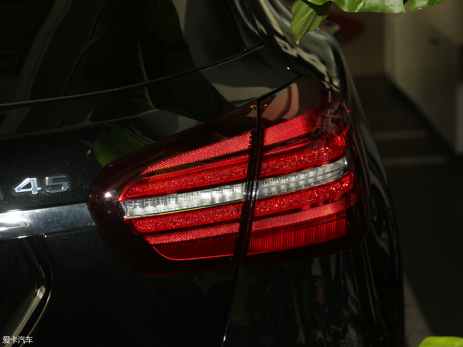 2018YGLAAMG AMG GLA 45 4MATICҹ