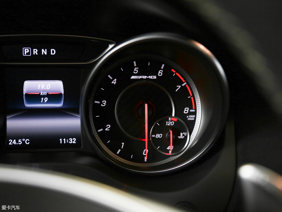 2018YGLAAMG AMG GLA 45 4MATICҹ