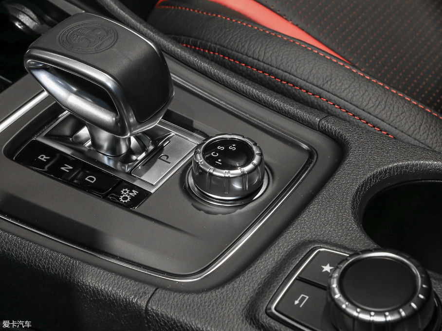 2018YGLAAMG AMG GLA 45 4MATIC