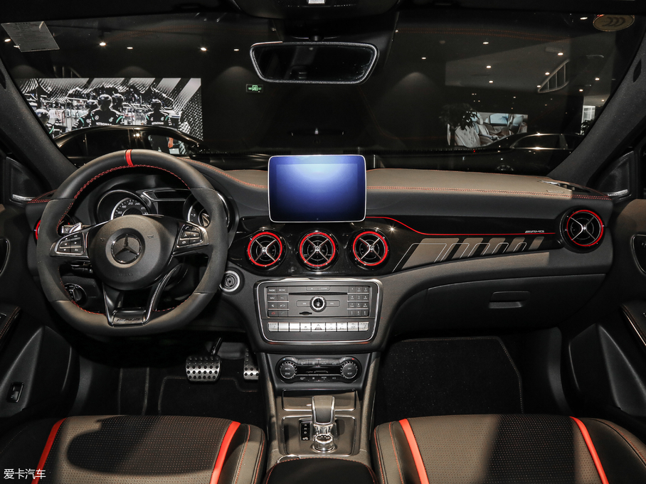 2018YGLAAMG AMG GLA 45 4MATIC