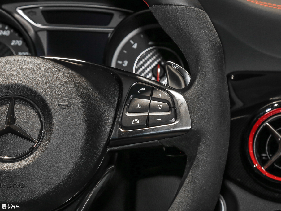 2018YGLAAMG AMG GLA 45 4MATIC