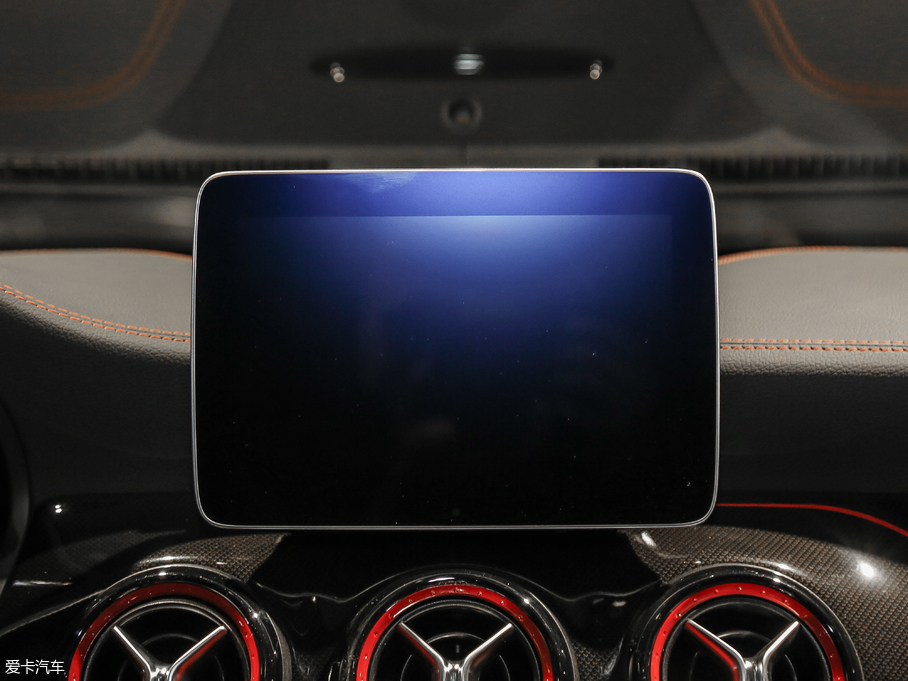 2018YGLAAMG AMG GLA 45 4MATIC