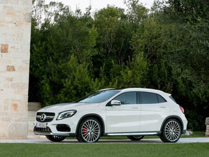 2018A(y)MG GLA 45 4MATIC w^