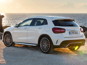 2018A(y)MG GLA 45 4MATIC w^