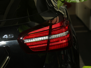 2018A(y)MG GLA 45 4MATICҹ β