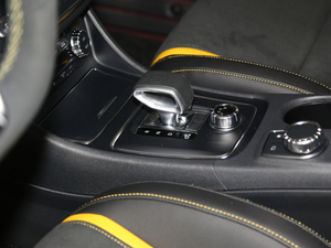 2018A(y)MG GLA 45 4MATICҹ QU