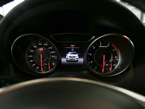 2018A(y)MG GLA 45 4MATICҹ x